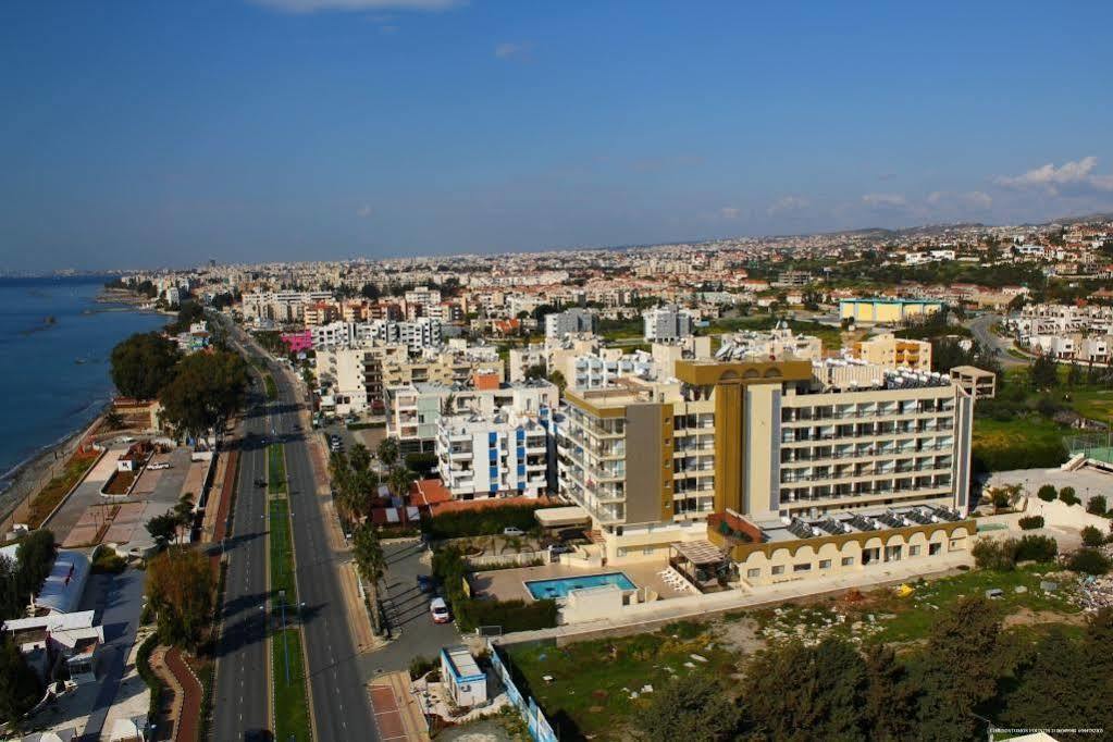 Zavos Marathon Beach Apartments Limassol Exterior photo